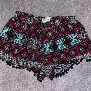 Vintage Havana Pom Pom Patterned Shorts